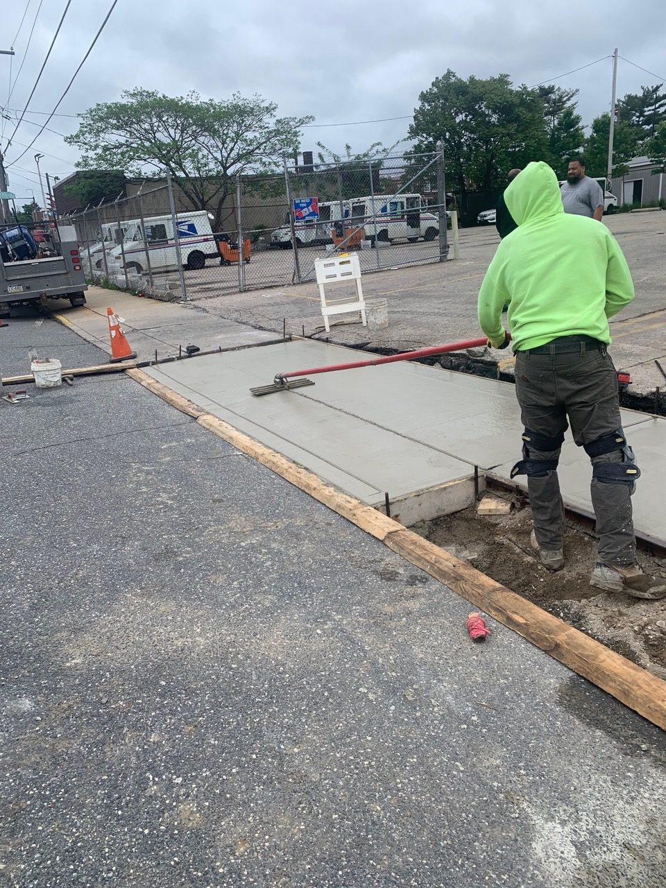 Why You Should Address Minor Damage With Concrete Repair Before It Spreads